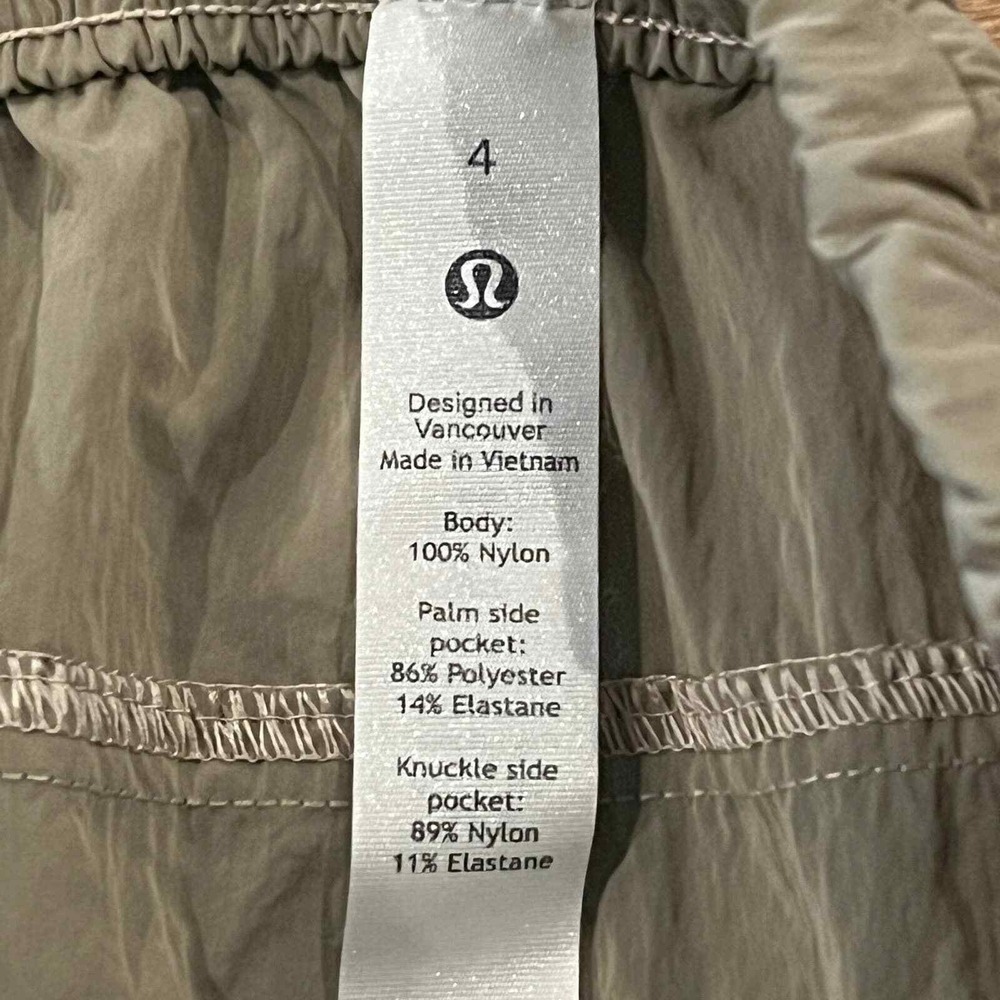 Lululemon Lab Sage Green Nylon Mid Rise Jogger Pants Womens 4 Streetwear - Picture 13 of 14